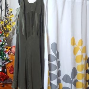 Beautiful Nicole Miller collection silk blend fabric but 92% silk.